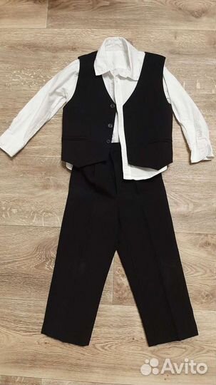 Костюм тройка для мальчика