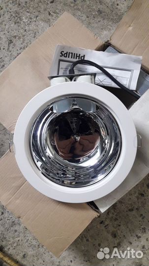 Светильник потолочный