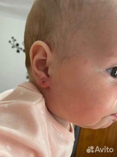 Прокол ушей