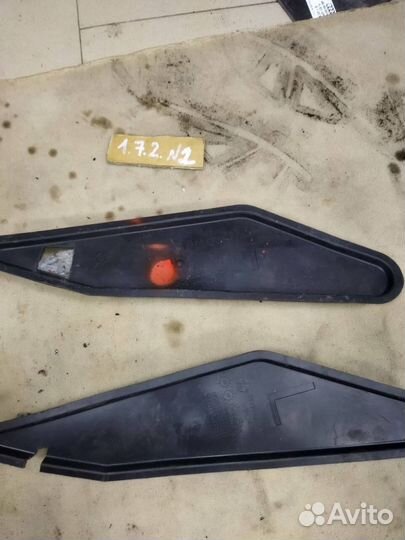 Заглушка Jeep Grand Cherokee WK2 ESG 2016