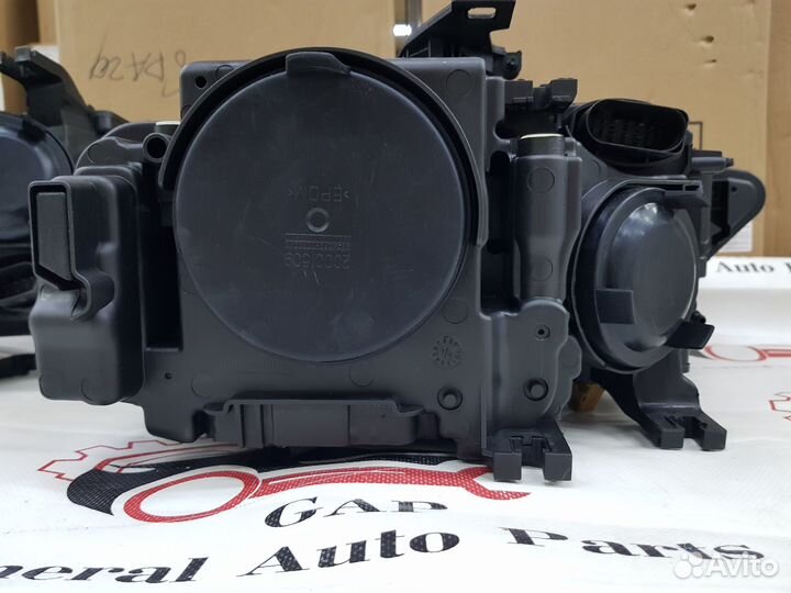 Audi Ауди A4 B8 А4 Б8 Фара левая правая ксенон