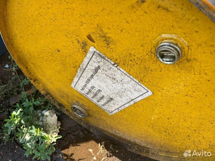 Бочки металлические 200 л с крышкой