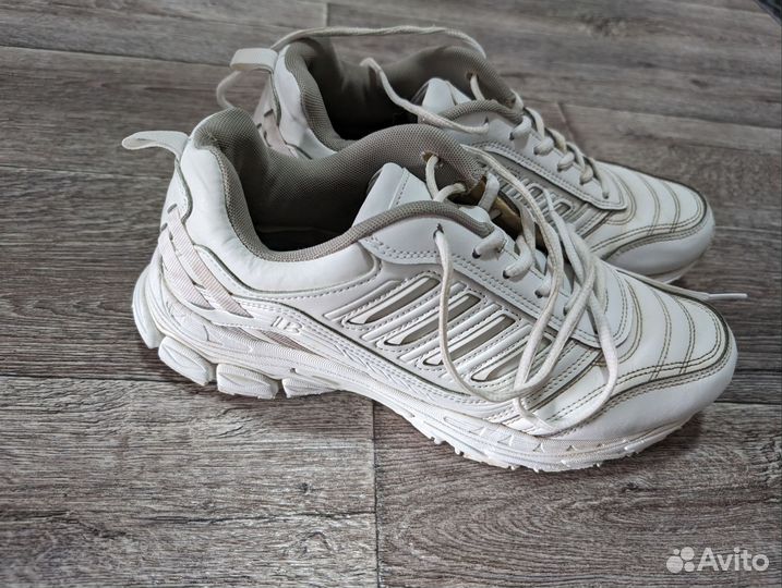 Кроссовки Bona 43.5