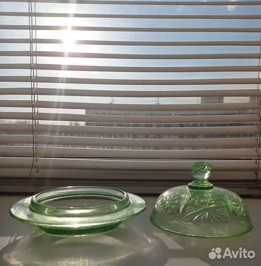 Масленка старинная.Стекло