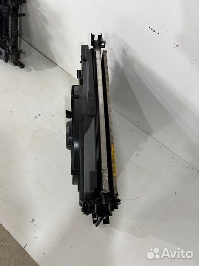 Радиатор кондиционера передний LADA Vesta седан