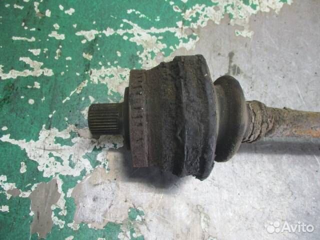 Полуось Audi A6 4B/C5 2000
