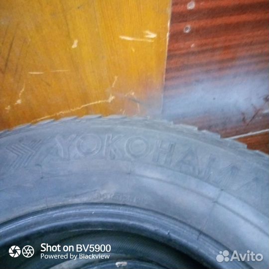 Yokohama IceGuard Stud IG65 225/70 R16