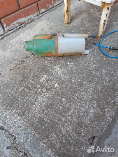 Насос вибрационный Фонтан 200вт 95мм 40м