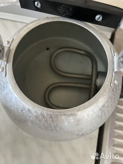 Чайник электрический новый