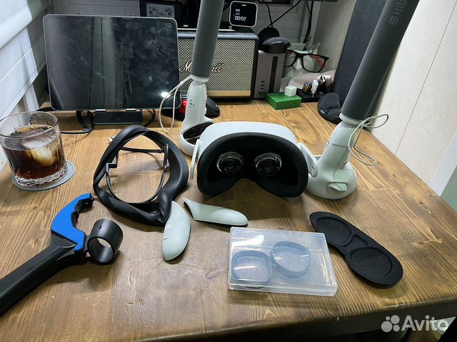 Oculus quest 2 128 + линзы -3 и аксессуары купить в Москве ...