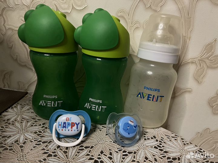Поильник,бутылока,пустышки avent