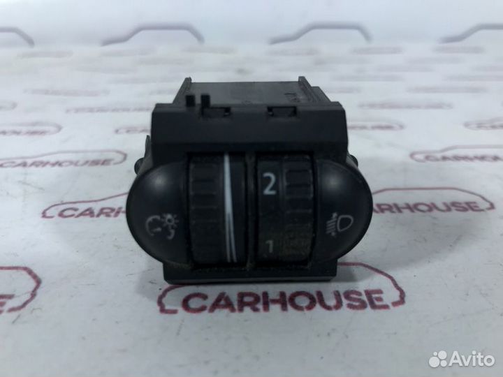 Кнопка подсветки приборной панели Volkswagen Golf