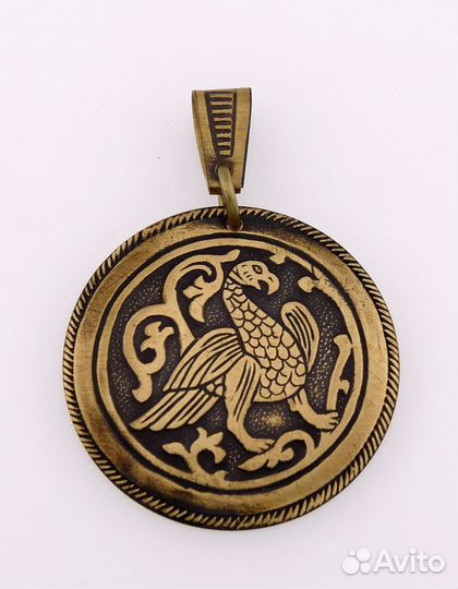 Подвески в старинном стиле