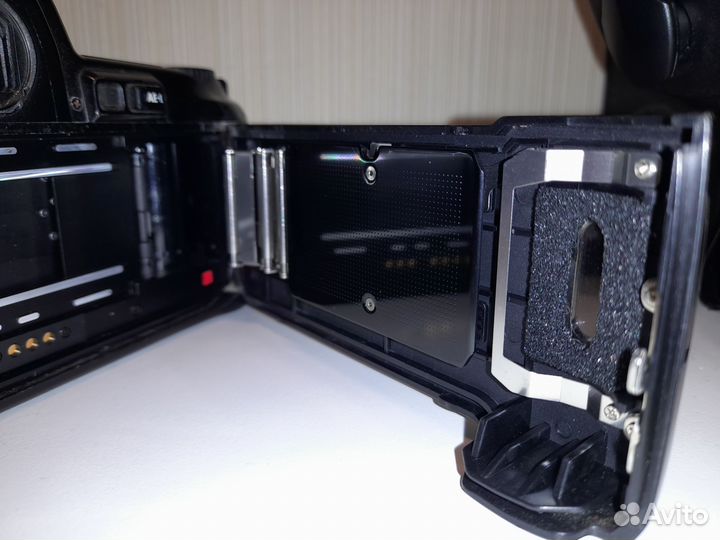 Пленочный фотоаппарат Nikon F-801