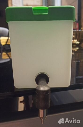 Поилка для кроликов 0,5 л