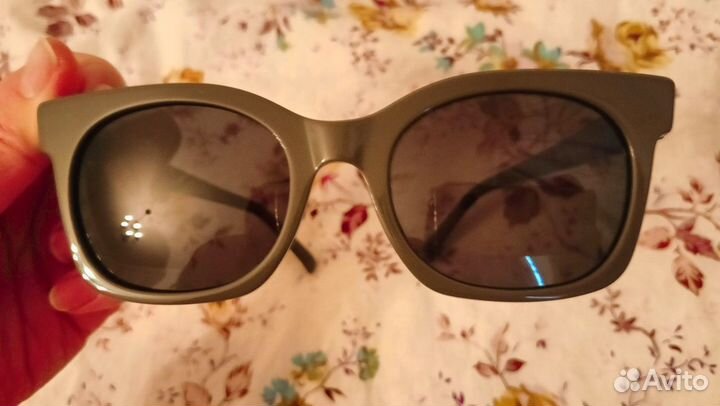 Солнцезащитные очки