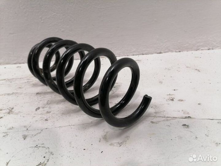 Пружина передняя левая Volkswagen Touareg 3 CR 3.0