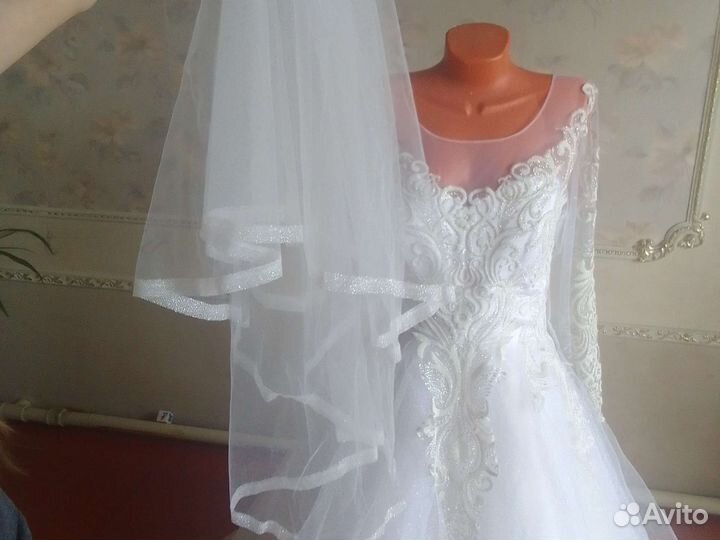 Свадебное платье 56 размер