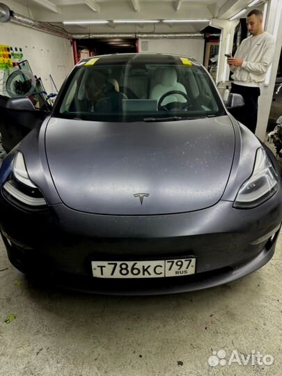 Заднее стекло для Tesla Model X d-2131