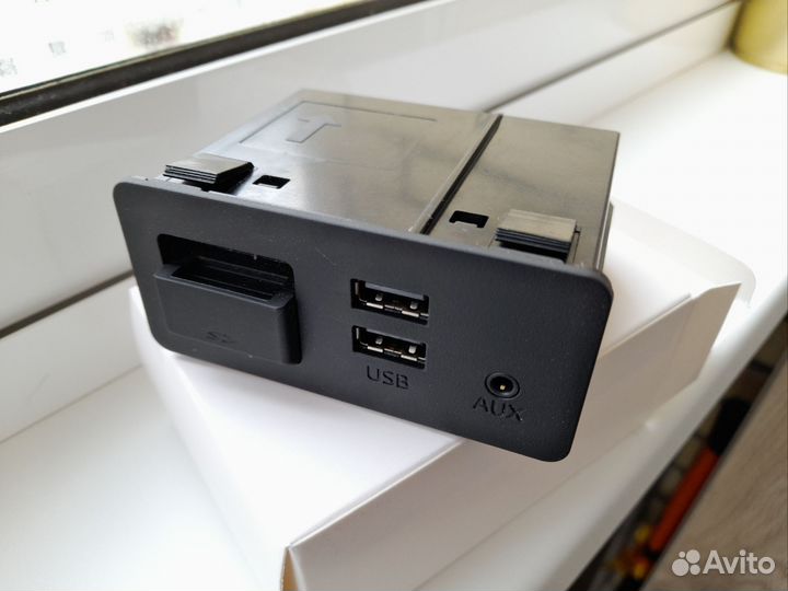 Блок USB Мазда сх5 2018 (KF)