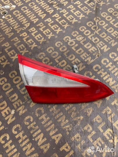 Стоп-сигнал левый Ford Focus 3 2012