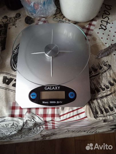 Весы кухонные новые нет коробки