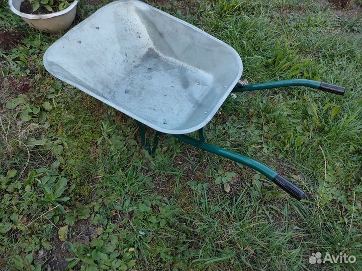 Тележка садовая