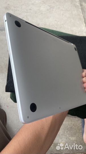 Macbook pro 13 2020 m1