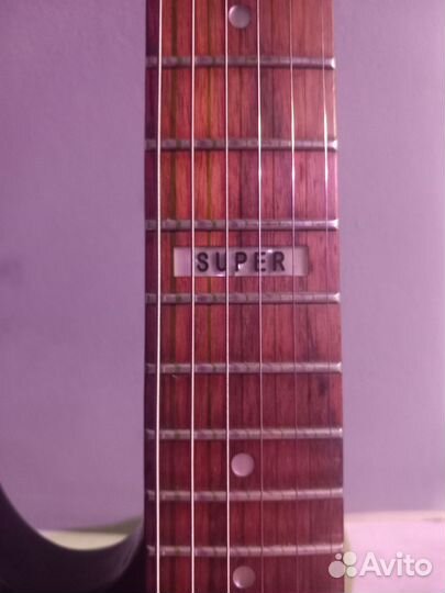 Электрогитара 