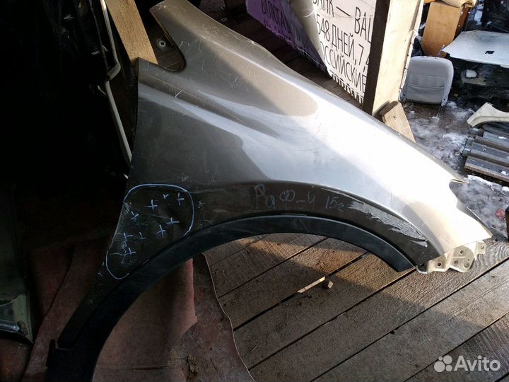 Крыло Toyota Rav4 2012-15г