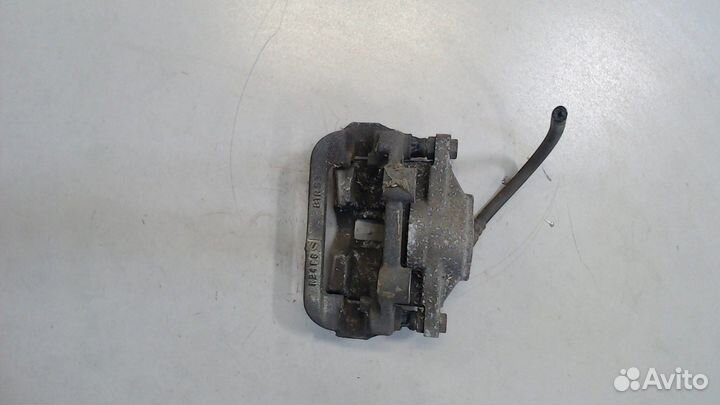 Суппорт SsangYong Musso, 1996