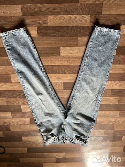 Джинсы