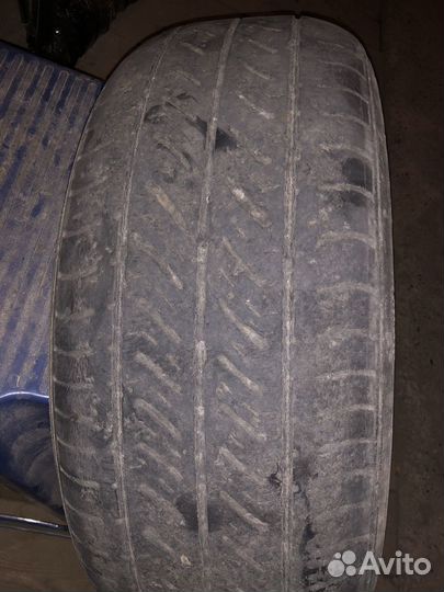 Yokohama dB Decibel E70 225/55 R17