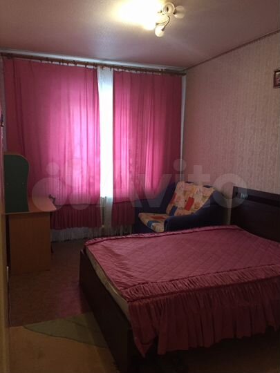 2-к. квартира, 55 м², 4/10 эт.