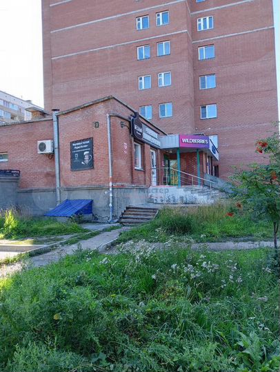 Продам торговое помещение, 158 м²