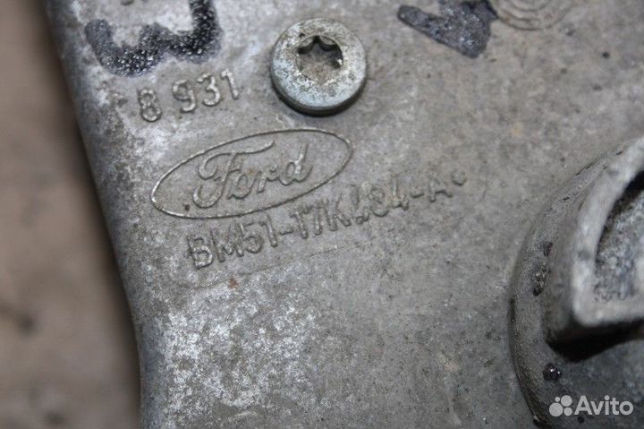 Моторчик стеклоочистителя передний ford focus III