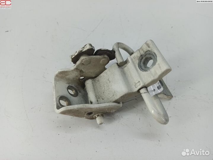 Петля двери задней правой для Audi 80 B3 893833411