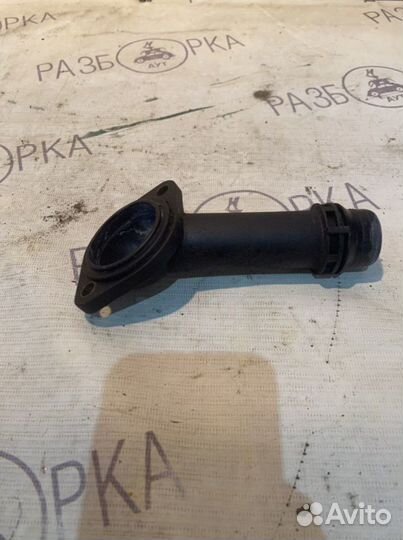 Корпус термостата Volkswagen Passat B5+