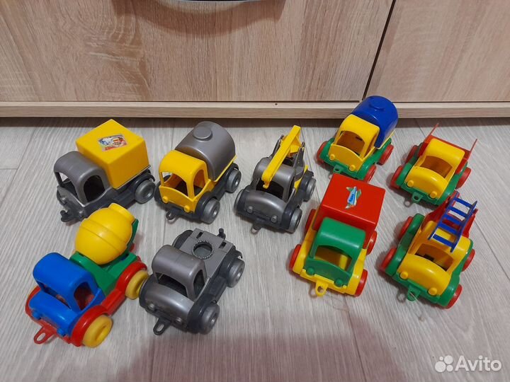 Машинки из мультиков. Разные