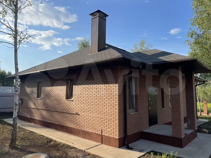 Коттедж 110 м² на участке 6 сот.