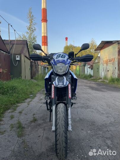 Yamaha XT660X
