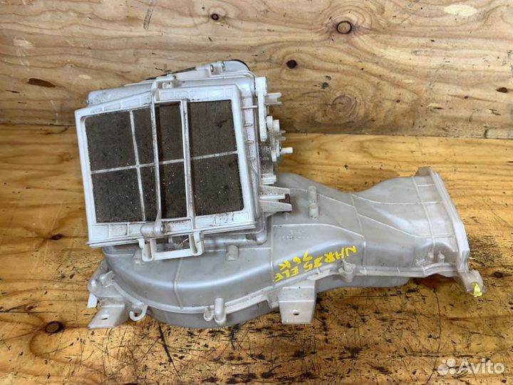 Корпус печки Isuzu Elf NHR85A 4jjtcn 2007