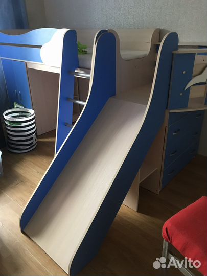 Детская кровать чердак