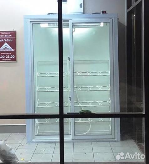 Цветочная холодильная камера