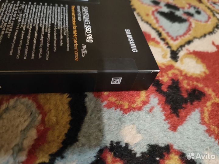 SSD Samsung 980, Kingston nv2