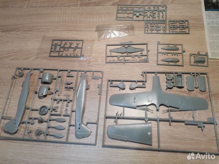 Сборные модели самолётов 1:48