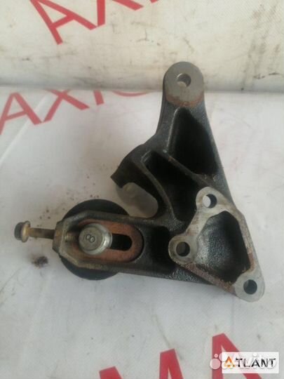 Ролик натяжной toyota prius