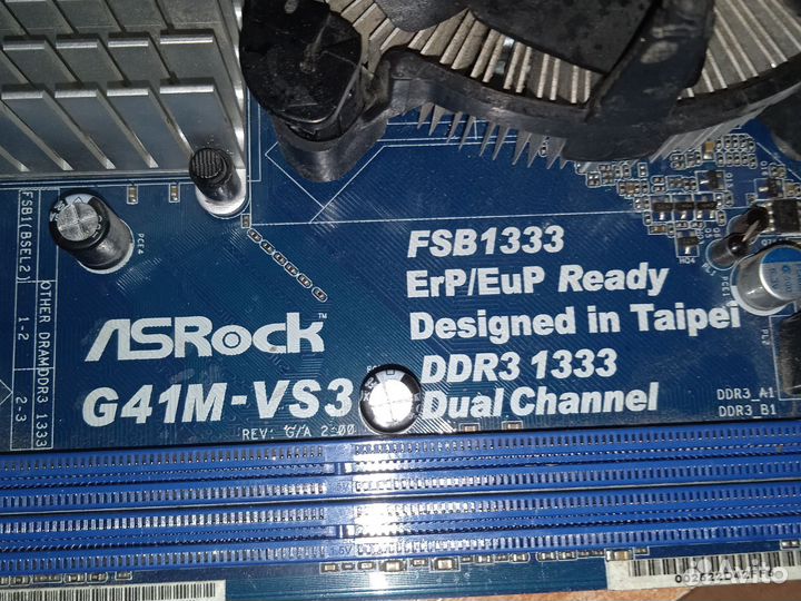 Материнская плата с процессором и памятью