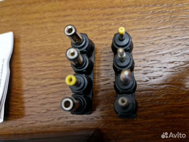 Блок питания robiton EN3000S