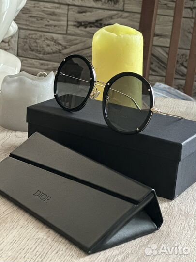 Солнцезащитные очки Dior